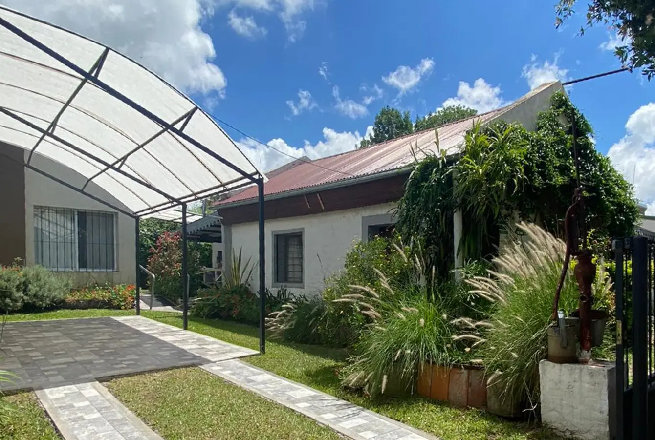 Clara | Bungalows El Rancho